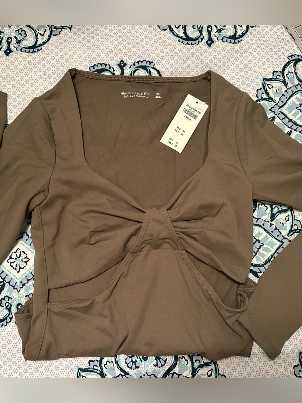 Abercrombie Knot Front Long Sleeve bodysuit